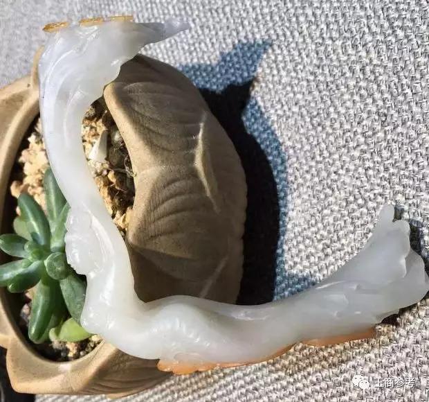 糯冰翡翠手镯美女,糯冰黄翡手镯-第72张图片-翡翠网 糯冰翡翠手镯美女,糯冰黄翡手镯-第72张图片-翡翠网