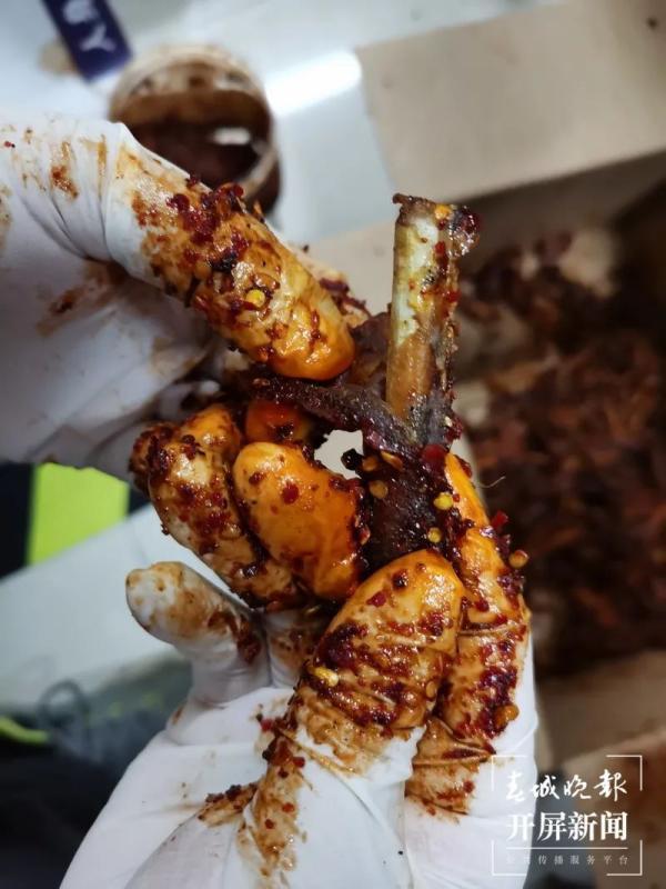 云南临沧翡翠原石批发的简单介绍-第4张图片-翡翠网 云南临沧翡翠原石批发的简单介绍-第4张图片-翡翠网