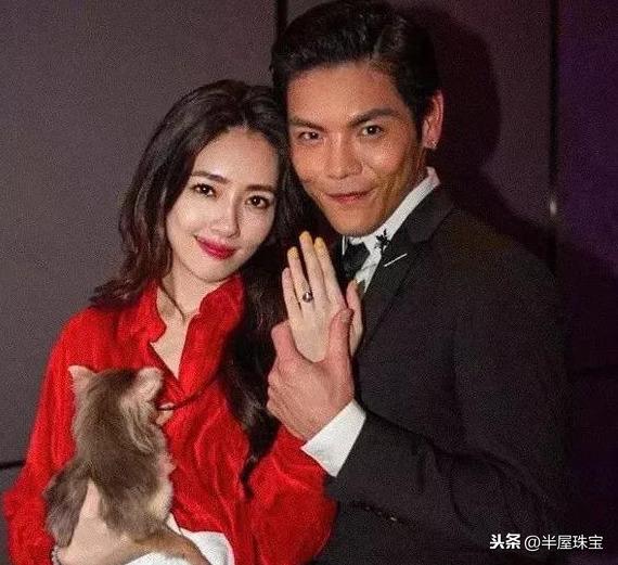 关于一亿多的翡翠手镯到哪买的信息-第4张图片-翡翠网 关于一亿多的翡翠手镯到哪买的信息-第4张图片-翡翠网