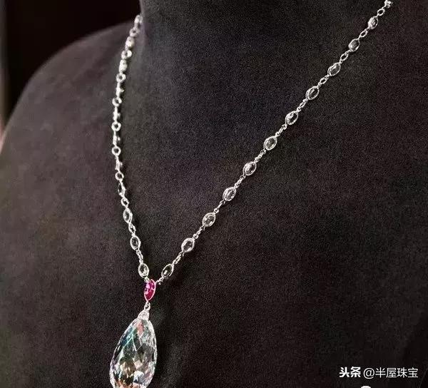 关于一亿多的翡翠手镯到哪买的信息-第13张图片-翡翠网 关于一亿多的翡翠手镯到哪买的信息-第13张图片-翡翠网