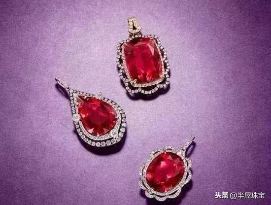 关于一亿多的翡翠手镯到哪买的信息-第35张图片-翡翠网 关于一亿多的翡翠手镯到哪买的信息-第35张图片-翡翠网