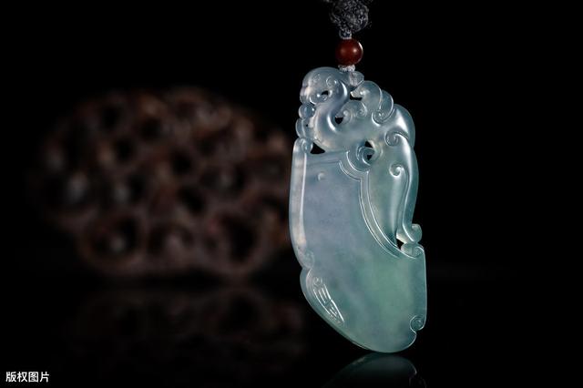 买翡翠口诀,挑选翡翠的水头四个口诀-第4张图片-翡翠网 买翡翠口诀,挑选翡翠的水头四个口诀-第4张图片-翡翠网