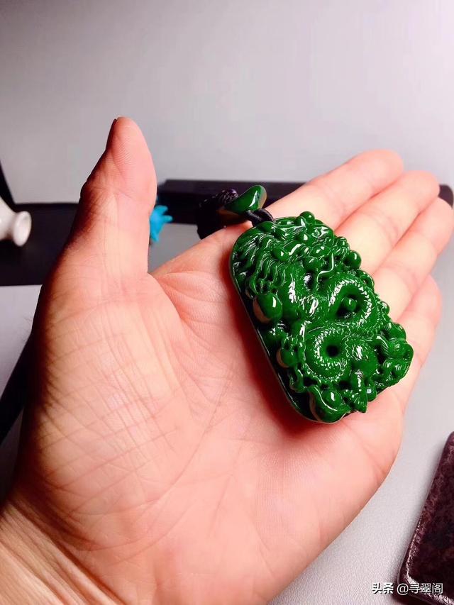 生活百科知识问答,翡翠百科知识问答-第6张图片-翡翠网 生活百科知识问答,翡翠百科知识问答-第6张图片-翡翠网