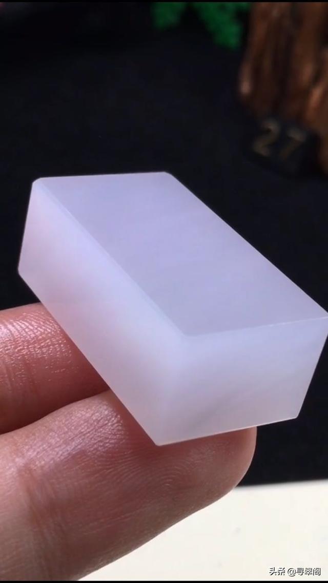 生活百科知识问答,翡翠百科知识问答-第7张图片-翡翠网 生活百科知识问答,翡翠百科知识问答-第7张图片-翡翠网