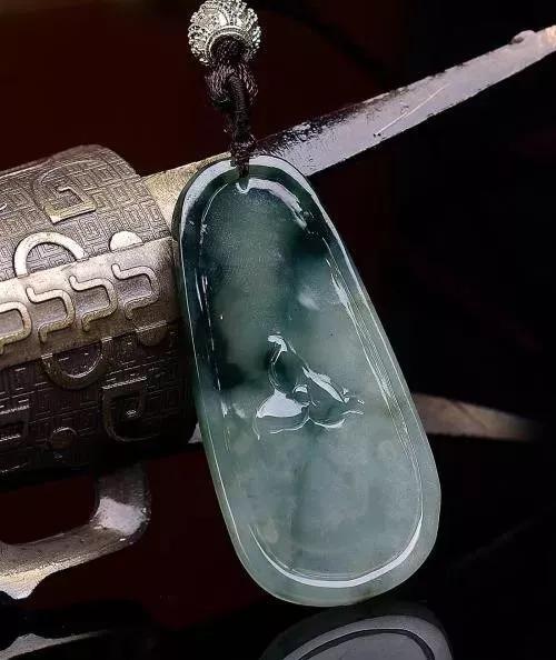 极品玻璃种翡翠价格河南玻璃种翡翠原石花青料-第19张图片-翡翠网 极品玻璃种翡翠价格河南玻璃种翡翠原石花青料-第19张图片-翡翠网