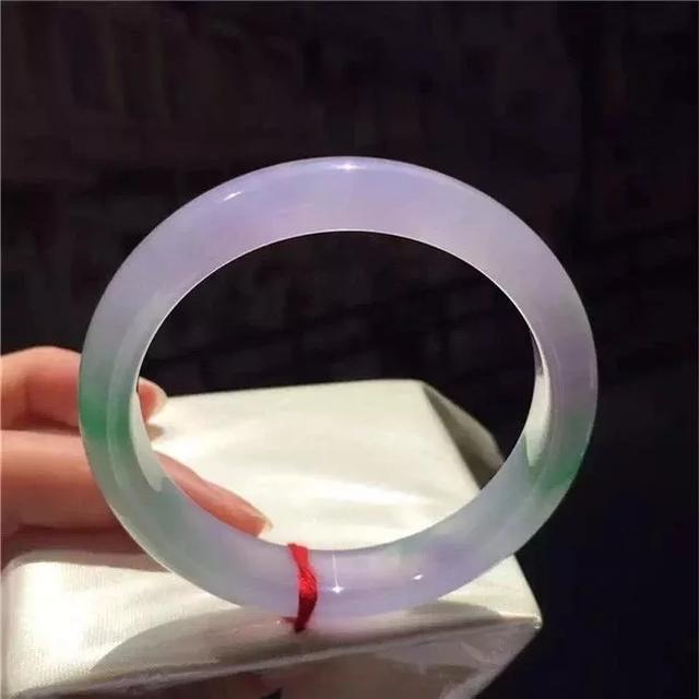 翡翠原石抛光有哪些好处翡翠和玉哪个养人-第6张图片-翡翠网 翡翠原石抛光有哪些好处翡翠和玉哪个养人-第6张图片-翡翠网