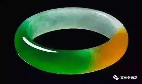 三彩翡翠手镯贵吗,三彩翡翠原石值钱吗-第8张图片-翡翠网 三彩翡翠手镯贵吗,三彩翡翠原石值钱吗-第8张图片-翡翠网