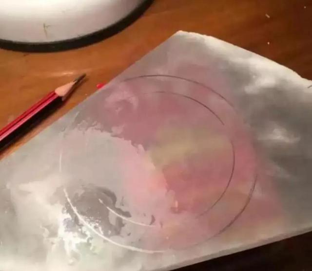 玻璃种翡翠a货手镯价格的简单介绍-第4张图片-翡翠网 玻璃种翡翠a货手镯价格的简单介绍-第4张图片-翡翠网