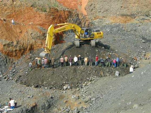 翡翠知识互动翡翠原石技巧-第10张图片-翡翠网