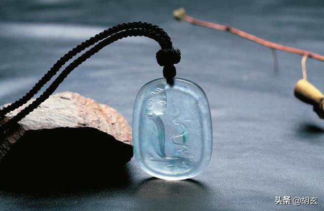 翡翠原石呛的简单介绍-第1张图片-翡翠网 翡翠原石呛的简单介绍-第1张图片-翡翠网