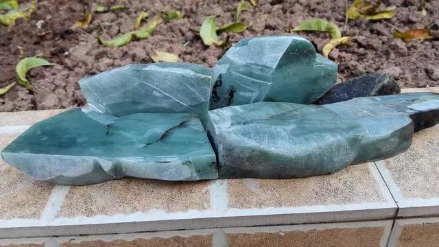 包含翡翠原石家里怎么打磨的词条-第2张图片-翡翠网 包含翡翠原石家里怎么打磨的词条-第2张图片-翡翠网