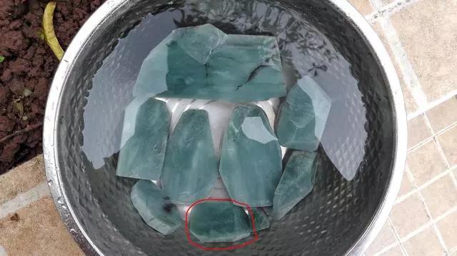 包含翡翠原石家里怎么打磨的词条-第39张图片-翡翠网 包含翡翠原石家里怎么打磨的词条-第39张图片-翡翠网