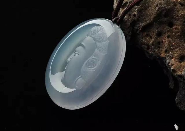 翡翠保养的基本知识,翡翠平时怎么保养-第3张图片-翡翠网 翡翠保养的基本知识,翡翠平时怎么保养-第3张图片-翡翠网