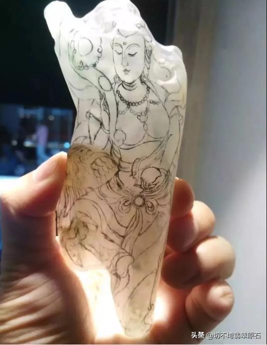 玉石原石放在家里风水,翡翠原石摆件-第6张图片-翡翠网 玉石原石放在家里风水,翡翠原石摆件-第6张图片-翡翠网