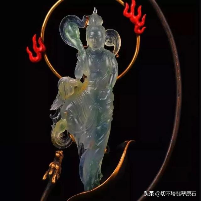 玉石原石放在家里风水,翡翠原石摆件-第8张图片-翡翠网 玉石原石放在家里风水,翡翠原石摆件-第8张图片-翡翠网