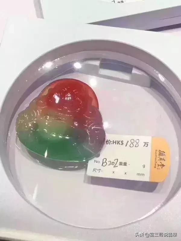 玻璃手镯和玉手镯的区别,玻璃翡翠手镯价格-第6张图片-翡翠网 玻璃手镯和玉手镯的区别,玻璃翡翠手镯价格-第6张图片-翡翠网