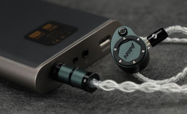 翡翠喷价格6元一颗的玉珠子真假-第16张图片-翡翠网 翡翠喷价格6元一颗的玉珠子真假-第16张图片-翡翠网