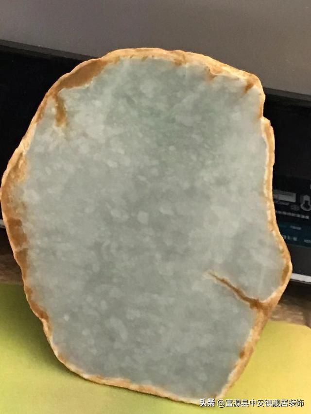 翡翠原石活动广告图片翡翠原石技巧-第2张图片-翡翠网 翡翠原石活动广告图片翡翠原石技巧-第2张图片-翡翠网