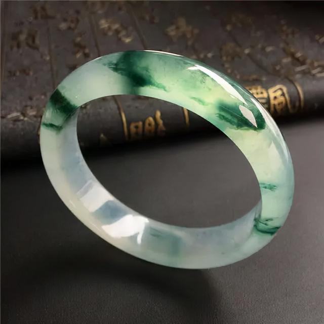 第二课堂知识答题答案翡翠知识课堂-第5张图片-翡翠网 第二课堂知识答题答案翡翠知识课堂-第5张图片-翡翠网