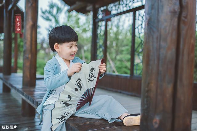 翡翠基础知识入门图文,翡翠基础知识测试题-第5张图片-翡翠网 翡翠基础知识入门图文,翡翠基础知识测试题-第5张图片-翡翠网