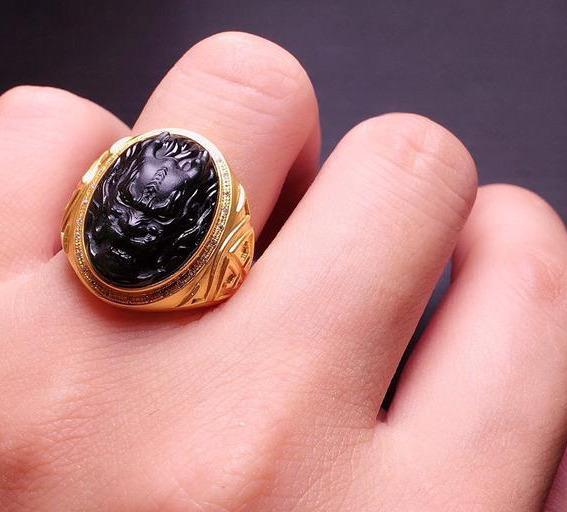 翡翠颜色的专业知识,翡翠专业知识培训-第3张图片-翡翠网 翡翠颜色的专业知识,翡翠专业知识培训-第3张图片-翡翠网