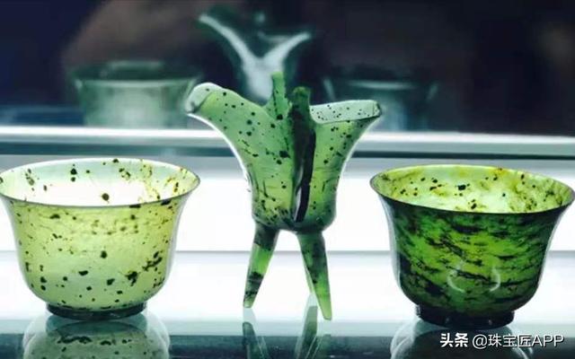 甘肃大翡翠原石,甘肃哪里加工翡翠原石-第13张图片-翡翠网 甘肃大翡翠原石,甘肃哪里加工翡翠原石-第13张图片-翡翠网