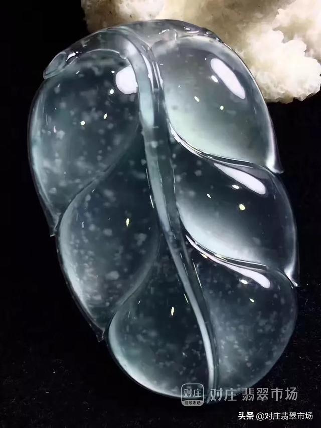 翡翠趣味知识什么是好翡翠-第17张图片-翡翠网 翡翠趣味知识什么是好翡翠-第17张图片-翡翠网