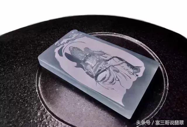 关于翡翠水头基本知识的信息-第8张图片-翡翠网 关于翡翠水头基本知识的信息-第8张图片-翡翠网