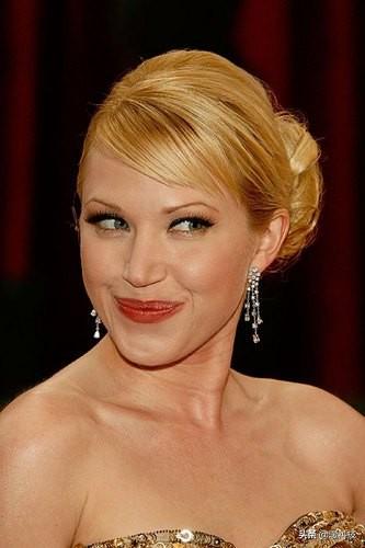 jewelry珠宝首饰价格,珠宝首饰的四大优势-第11张图片-翡翠网 jewelry珠宝首饰价格,珠宝首饰的四大优势-第11张图片-翡翠网