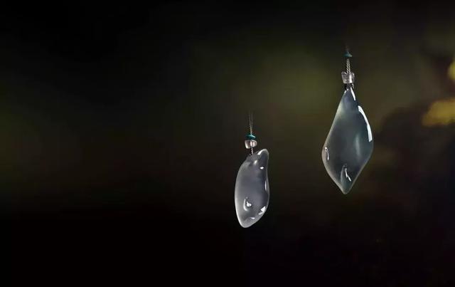 翡翠随形原石挂件流行趋势的简单介绍-第23张图片-翡翠网 翡翠随形原石挂件流行趋势的简单介绍-第23张图片-翡翠网