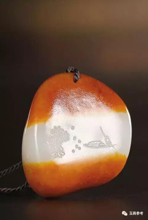 翡翠随形原石挂件流行趋势的简单介绍-第29张图片-翡翠网 翡翠随形原石挂件流行趋势的简单介绍-第29张图片-翡翠网