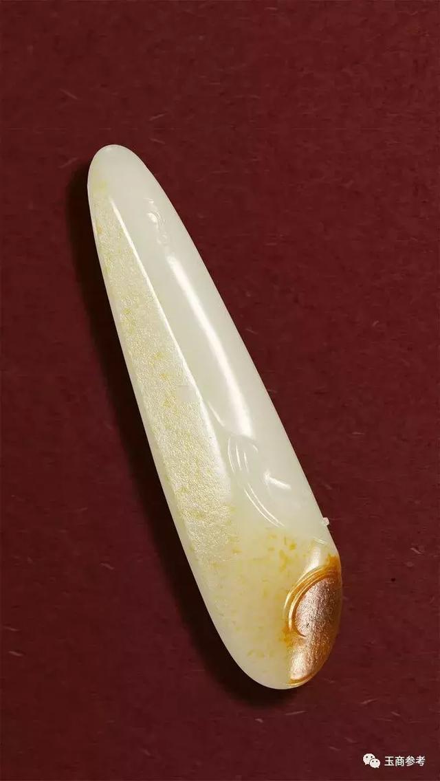 翡翠随形原石挂件流行趋势的简单介绍-第31张图片-翡翠网 翡翠随形原石挂件流行趋势的简单介绍-第31张图片-翡翠网