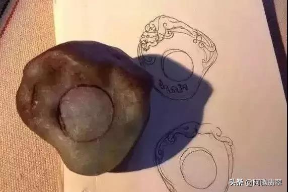 极品黄阳绿翡翠价格的简单介绍-第3张图片-翡翠网 极品黄阳绿翡翠价格的简单介绍-第3张图片-翡翠网