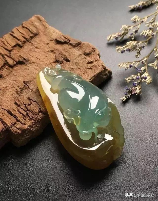 极品黄阳绿翡翠价格的简单介绍-第11张图片-翡翠网 极品黄阳绿翡翠价格的简单介绍-第11张图片-翡翠网