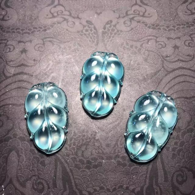 蓝水翡翠价格暴跌高冰种蓝水翡翠价格-第4张图片-翡翠网 蓝水翡翠价格暴跌高冰种蓝水翡翠价格-第4张图片-翡翠网