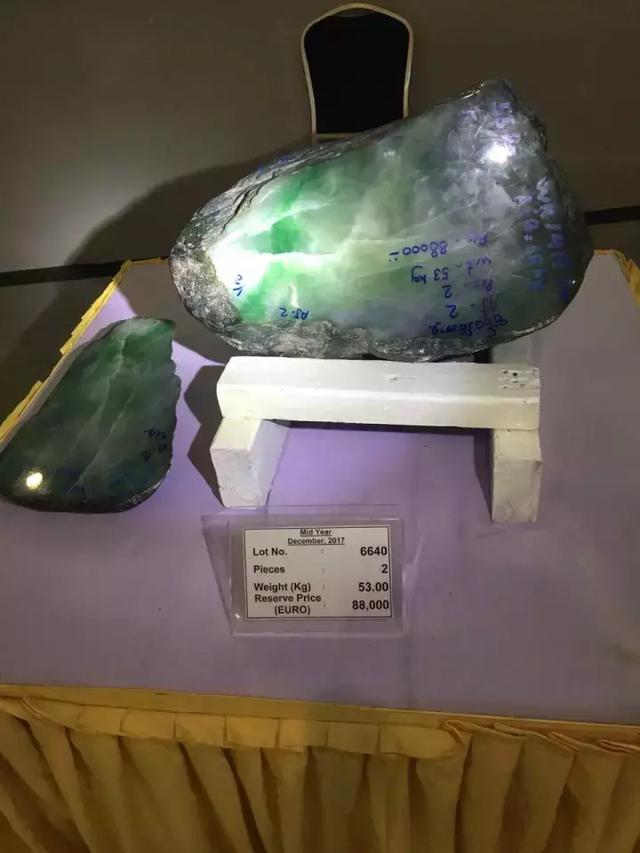 翡翠的原石在哪里,缅甸翡翠原石交易拍卖网-第50张图片-翡翠网 翡翠的原石在哪里,缅甸翡翠原石交易拍卖网-第50张图片-翡翠网
