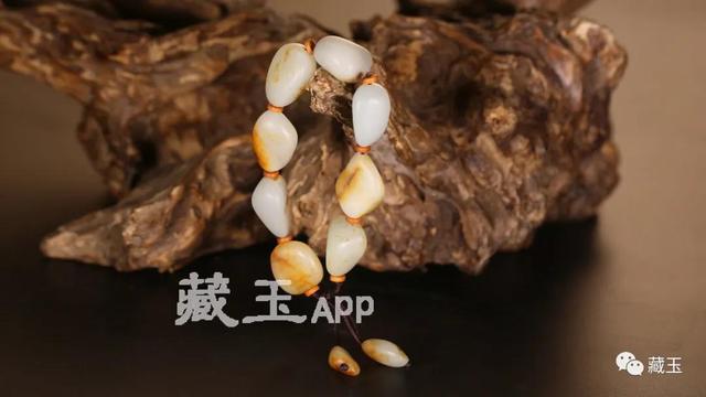 关于原石翡翠手串图片的信息-第12张图片-翡翠网 关于原石翡翠手串图片的信息-第12张图片-翡翠网