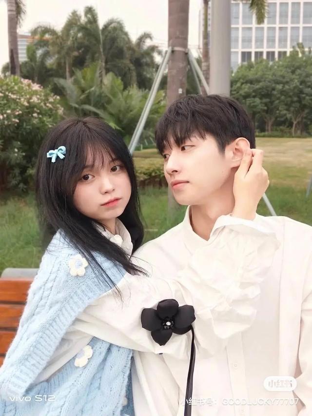 抖音黄v认证的条件是什么抖音怎么知道谁看过我-第24张图片-翡翠网 抖音黄v认证的条件是什么抖音怎么知道谁看过我-第24张图片-翡翠网