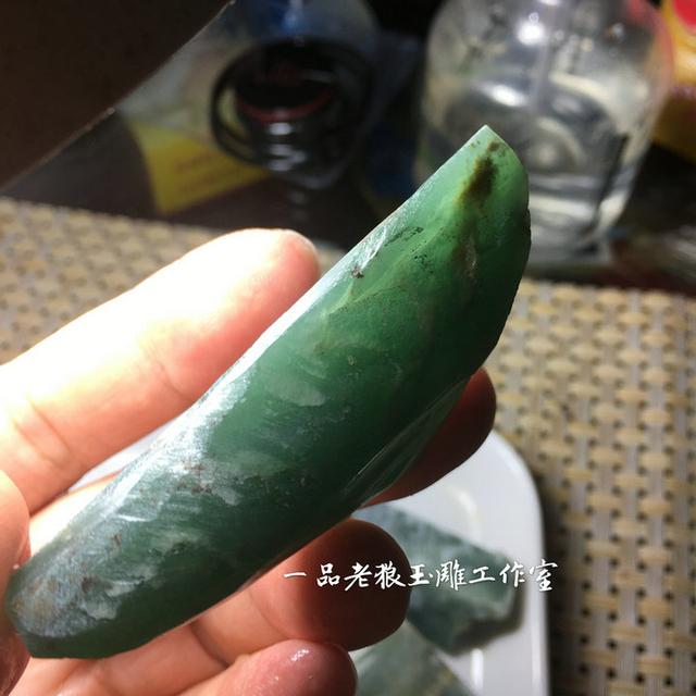 蓝水翡翠原石切开图片翡翠原石老蓝水-第3张图片-翡翠网 蓝水翡翠原石切开图片翡翠原石老蓝水-第3张图片-翡翠网