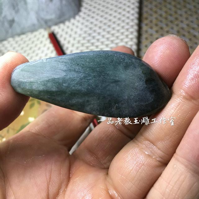 蓝水翡翠原石切开图片翡翠原石老蓝水-第8张图片-翡翠网 蓝水翡翠原石切开图片翡翠原石老蓝水-第8张图片-翡翠网