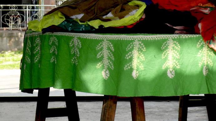 云南200元的玉镯,云南周城翡翠手镯价格-第1张图片-翡翠网 云南200元的玉镯,云南周城翡翠手镯价格-第1张图片-翡翠网