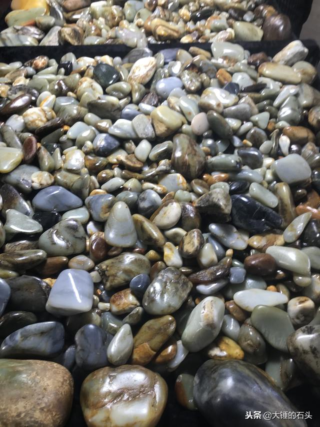 菲律宾哪里有翡翠原石市场,缅甸翡翠原石批发市场-第7张图片-翡翠网