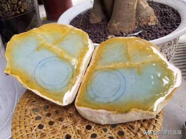 翡翠原石皮壳厚影响雾层吗,雾层厚玻璃种-第7张图片-翡翠网 翡翠原石皮壳厚影响雾层吗,雾层厚玻璃种-第7张图片-翡翠网