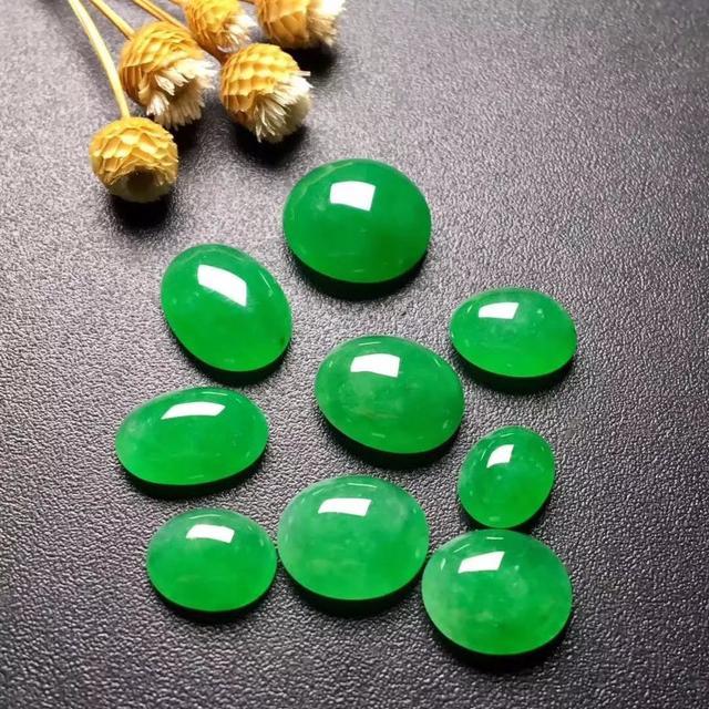 包含正阳绿翡翠戒面价格的词条-第9张图片-翡翠网 包含正阳绿翡翠戒面价格的词条-第9张图片-翡翠网