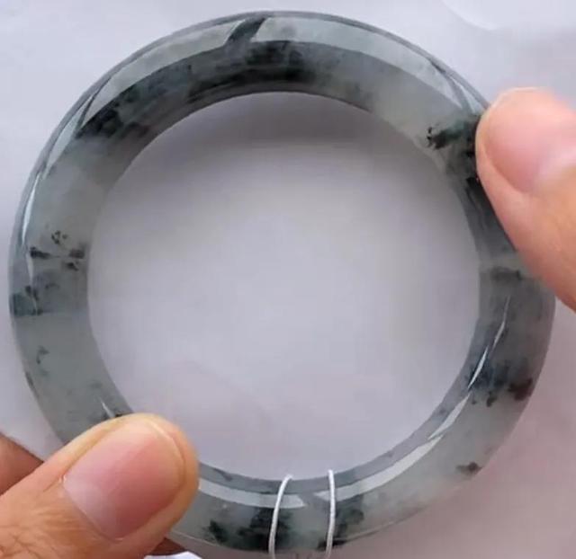 包含玻璃种翡翠手镯小圈口的词条-第8张图片-翡翠网 包含玻璃种翡翠手镯小圈口的词条-第8张图片-翡翠网