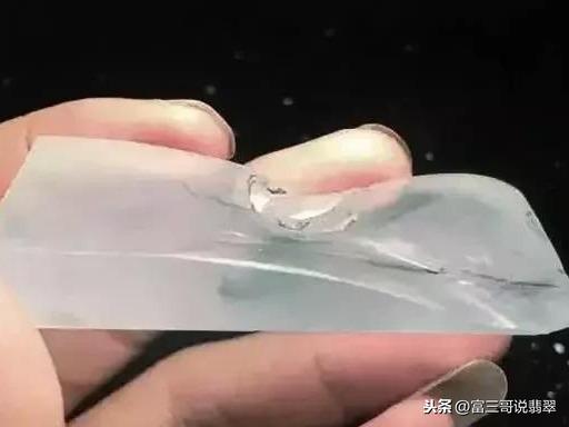 翡翠雕工知识视频,简易翡翠雕刻-第4张图片-翡翠网 翡翠雕工知识视频,简易翡翠雕刻-第4张图片-翡翠网