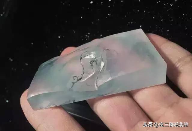 翡翠雕工知识视频,简易翡翠雕刻-第5张图片-翡翠网 翡翠雕工知识视频,简易翡翠雕刻-第5张图片-翡翠网