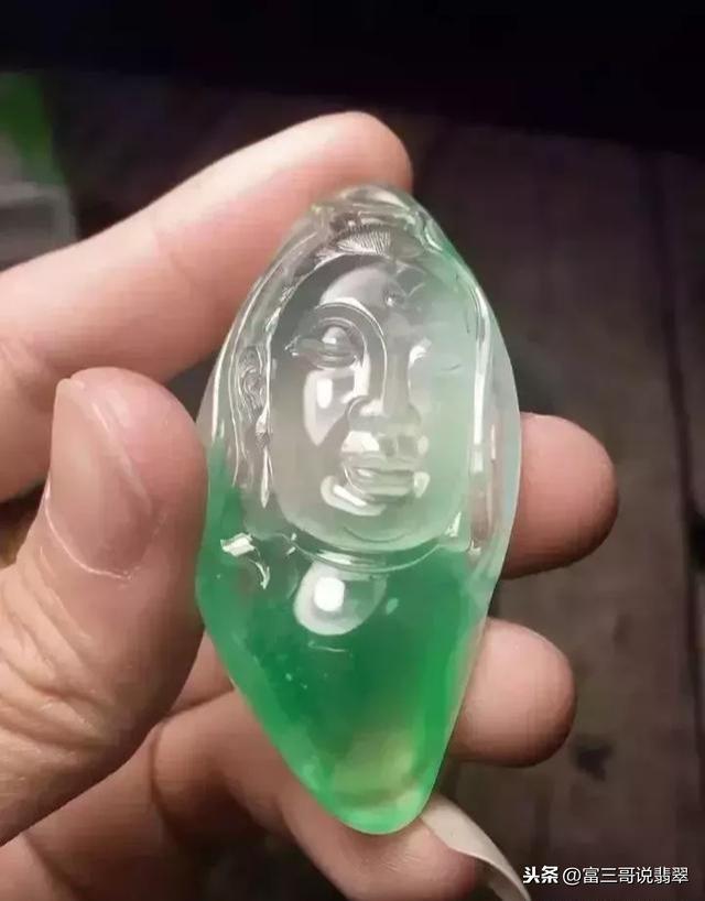 翡翠雕工知识视频,简易翡翠雕刻-第9张图片-翡翠网 翡翠雕工知识视频,简易翡翠雕刻-第9张图片-翡翠网