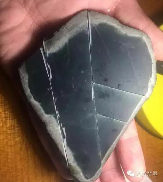 蓝水翡翠戒面价格冰种老蓝水戒面-第2张图片-翡翠网 蓝水翡翠戒面价格冰种老蓝水戒面-第2张图片-翡翠网