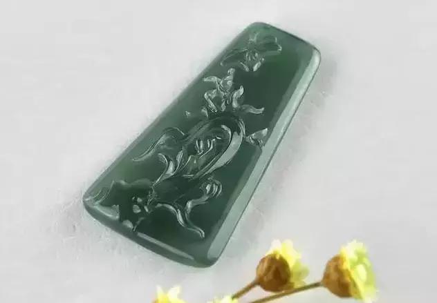 蓝水翡翠戒面价格冰种老蓝水戒面-第5张图片-翡翠网 蓝水翡翠戒面价格冰种老蓝水戒面-第5张图片-翡翠网